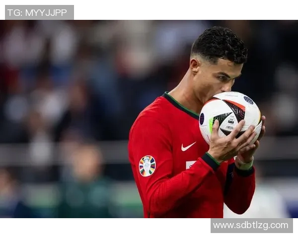 全球足球史上十大最强球星排名揭秘 谁才是足坛真正的王者